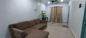 Rumah Biru Homestay